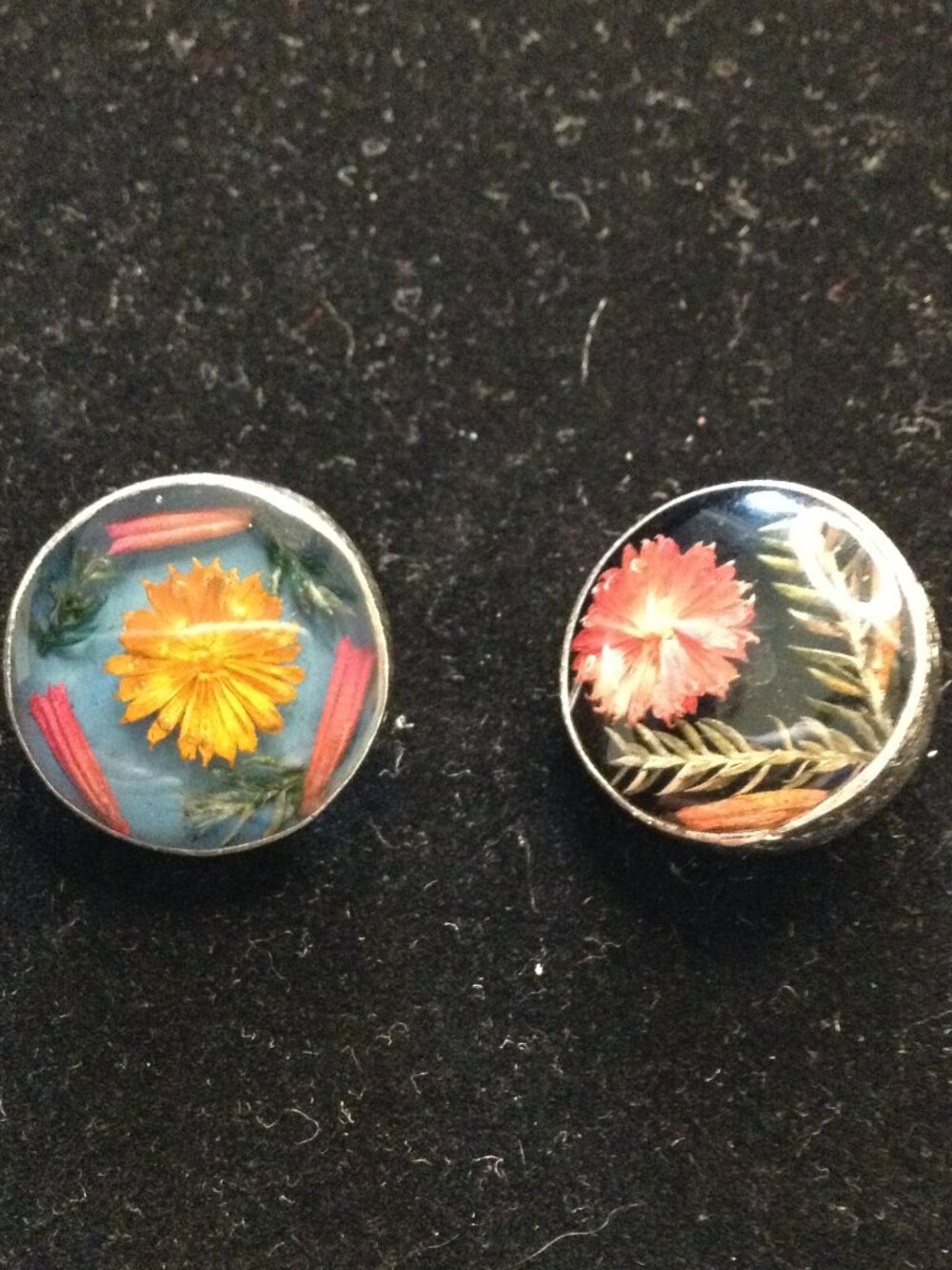 VTG 70's Rare Micro Mosaic Alpaca Mex. Flowers Clip on Earrings Unique Floral